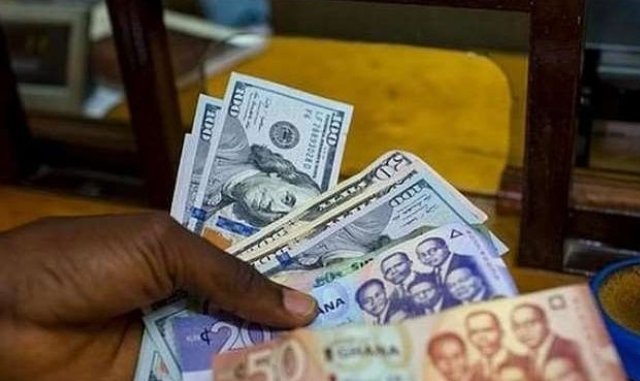 Ghana’s Cedi Begins 2025 with 2% Depreciation Against Major Trading Currencies